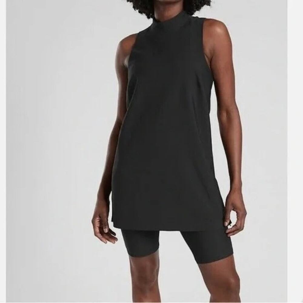 Athleta Interstellar Bike Tunic Top Mock Neck Zip Hem Relaxed Black Women Large